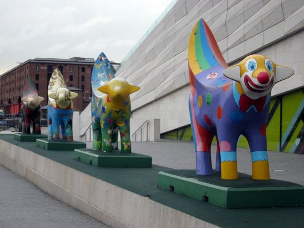 di_20131015_100140_museumofliverpool_superlambbananas