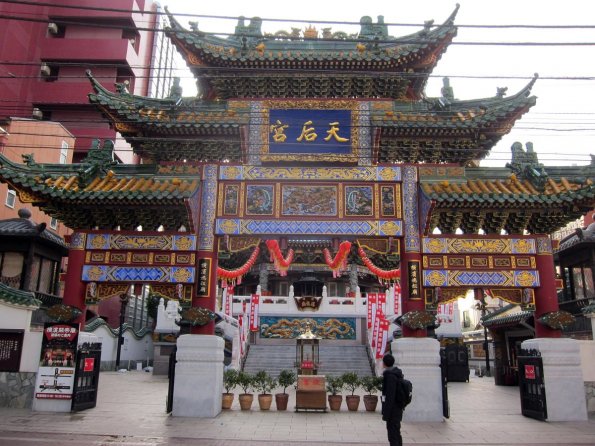 di_20140219_015428_yokohama_chinatown_mazumiao_temple