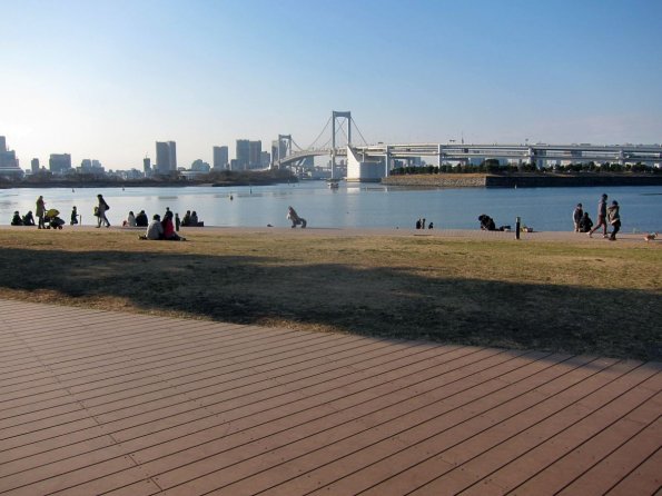 di_20140222_013848_odaibaseasidepark_boardwalk_view_rainbowbridge