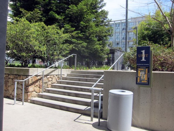 20140426_143841_berkeley_unit1_deutschhall_stairs