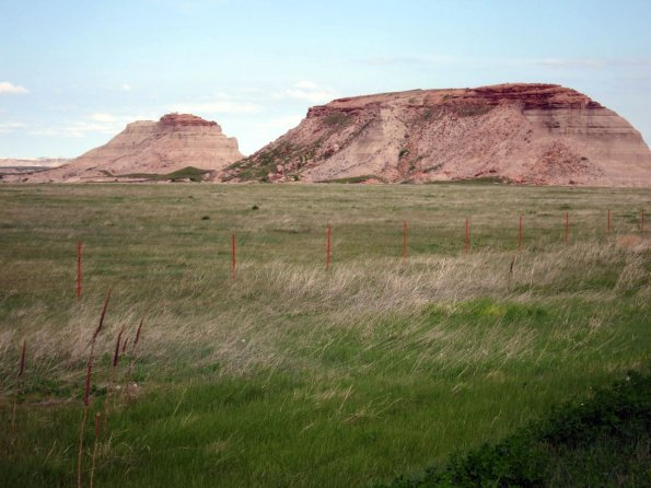 20140521_174341_badlandsnationalpark_sagecreek_buttes