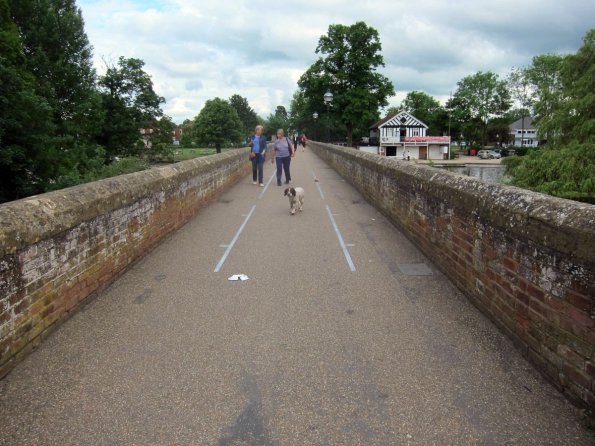 20140602_114319_stratforduponavon_tramwaybridge