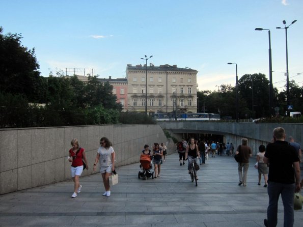 di_20140718_112618_krakow_glowny_underpass