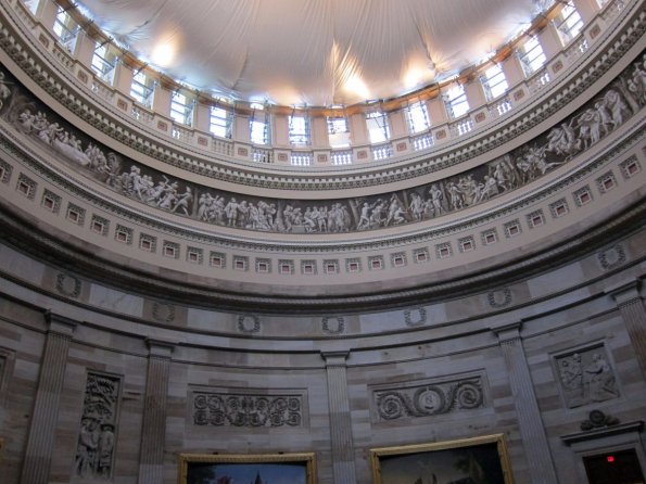 di_20140726_135854_dc_uscapitol_dome_railing