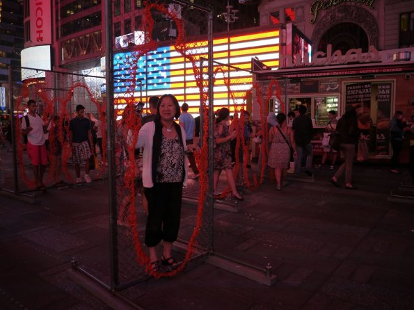 di_20140802_214806_nyc_timessquare_arlesdelrio_nearness_dy