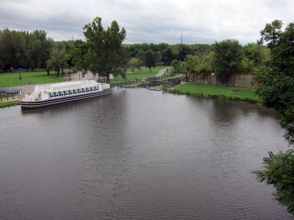 di_20140910_102645_lasalle_canalboat_huselake