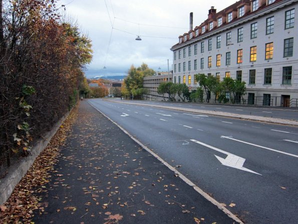 di_20141015_105854_oslo_griffenfeldtsgate_eastbound_downhill