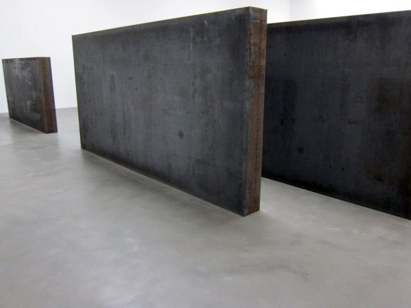 di_20141024_100512_gagosianbritannia_richardserra_2014_ramble_face