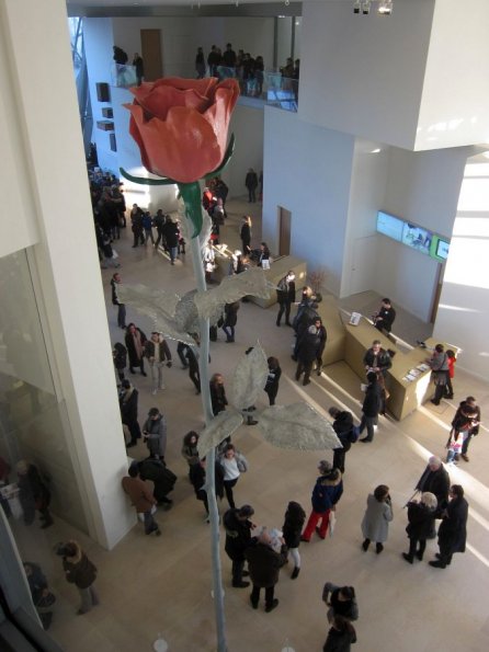 di_20141228-092005-fondationlouisvuitton-isagenzhen-2007-rose2