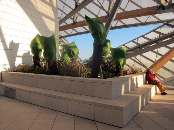 di_20141228-092942-fondationlouisvuitton-upper-terrace-garden