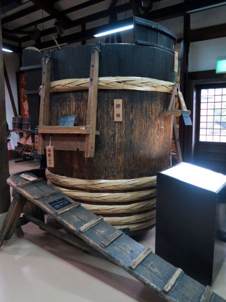 di_20150301_001009_fushimi_gekkeikanokurasakemuseum_moromi_main_mash