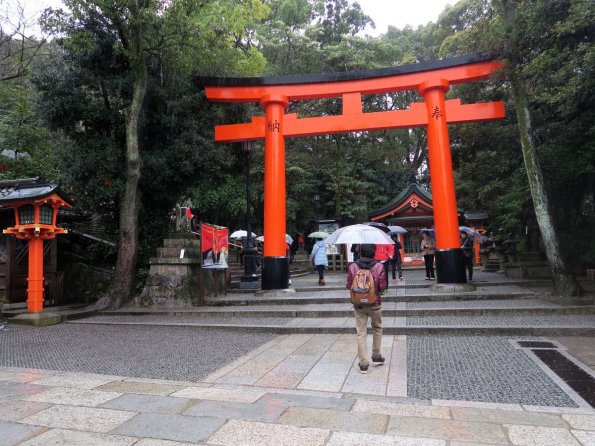 di_20150301_013646_fushimi_inarishrine_front_gate_torii