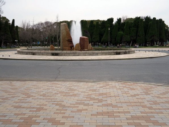 di_20150303_013654_osaka_citizensforest_circle_fountain