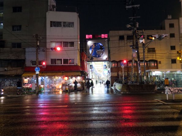 di_20150303_064342_osaka_tamade_arcade_crosswalk