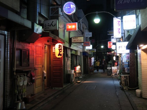 di_20150304_052932_kabukicho_goldengai_jazz_peg