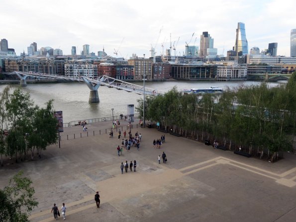 di_20150711_141841_london_thames_millenniumbridge_from_tatemodern