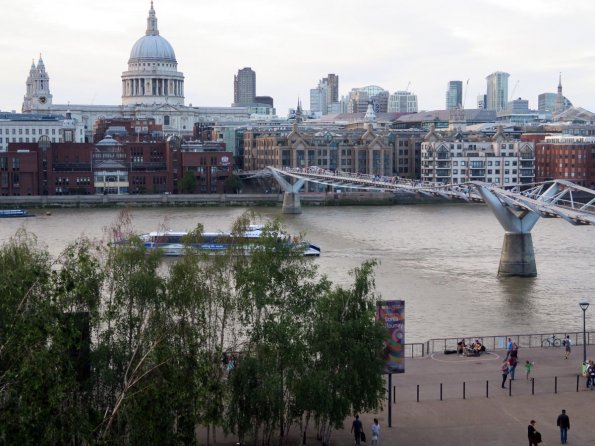 di_20150711_141905_london_thames_stpaulscathedral_millenniumbridge_from_tatemodern