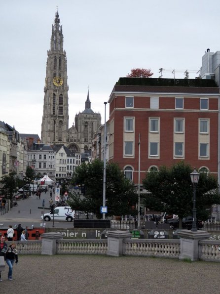 di_20150924_043701_antwerp_cathedralofourlady