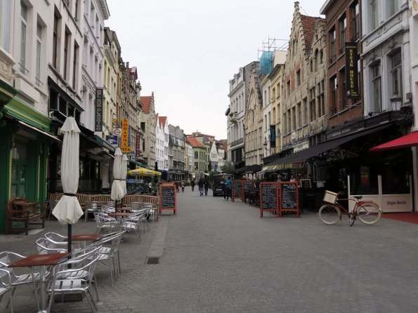 di_20150924_044756_antwerp_oudekoornmarkt_south_of_grotemarkt
