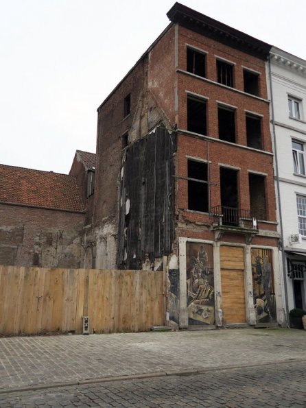 di_20150924_064150_antwerp_sint-aldegondiskaai_building_renewal