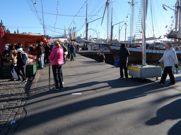 di_20151011_034123_helsinki_kauppatori_ships