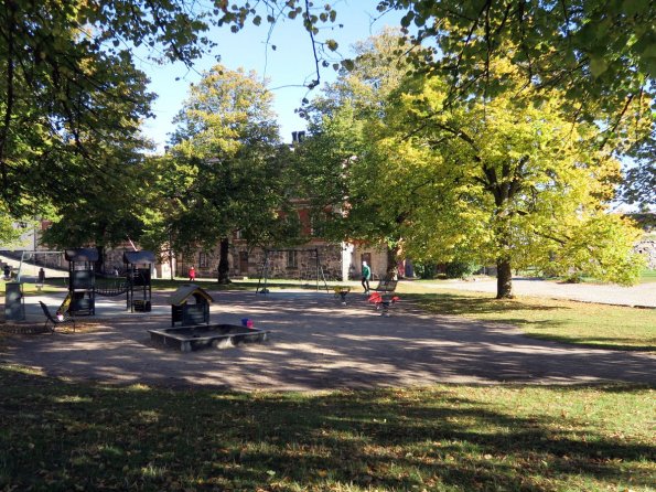 di_20151011_050222_suomenlinna_playground