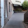 di_20160224_191327_unlv_marjoriebarrickmuseum_entrance_xericgarden