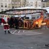 di_20161125_105135_placedugrandsablon_crane_dinner_santa