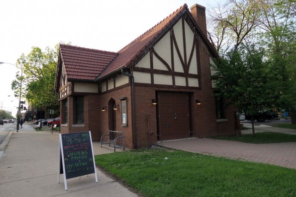 di_20170504-191852-logansquare-comfortstation