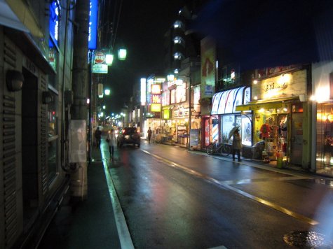 di_20090224-031508-jiyugaoka-shops.jpg