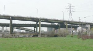 2008/05/03 Jane’s Walk, Lower Don Lands Tour – Distractions, reflections