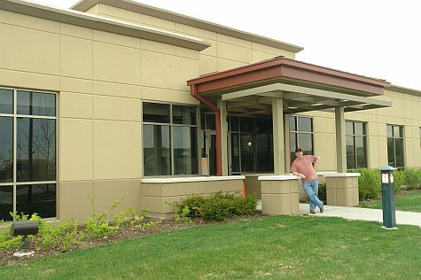 New Pine Dental office in Glenview