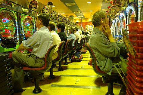 20070725_Shijo_pachinko_men.jpg