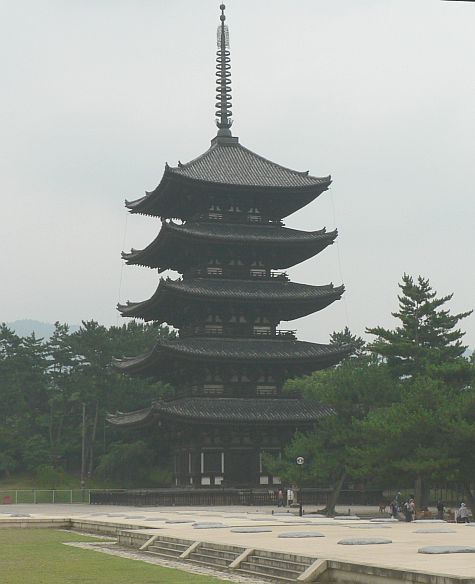 20070725_Kofuku-Ji_five_storey_pagoda.jpg