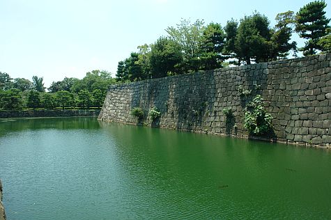 20070726_Nijo_moat_west.jpg
