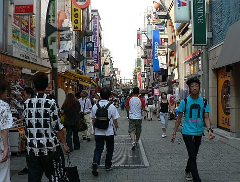 20070811_Ameyoko_street_shops.jpg