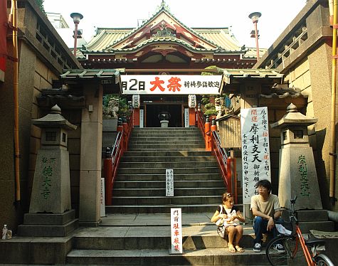 20070811_Ameyoko_Tokudai-ji_entry.jpg