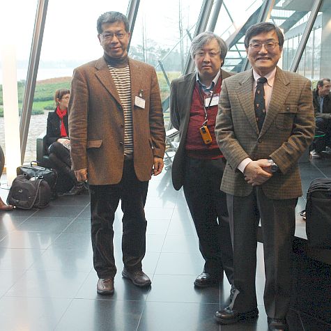 20071030_Espoo_Nokia_House_professors.jpg