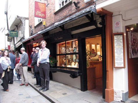 DI_20080910 111900 York Shambles view north